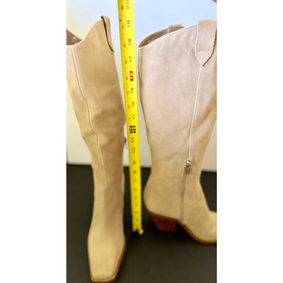 Vince Camuto Afelia Boot - Picture 4 of 8